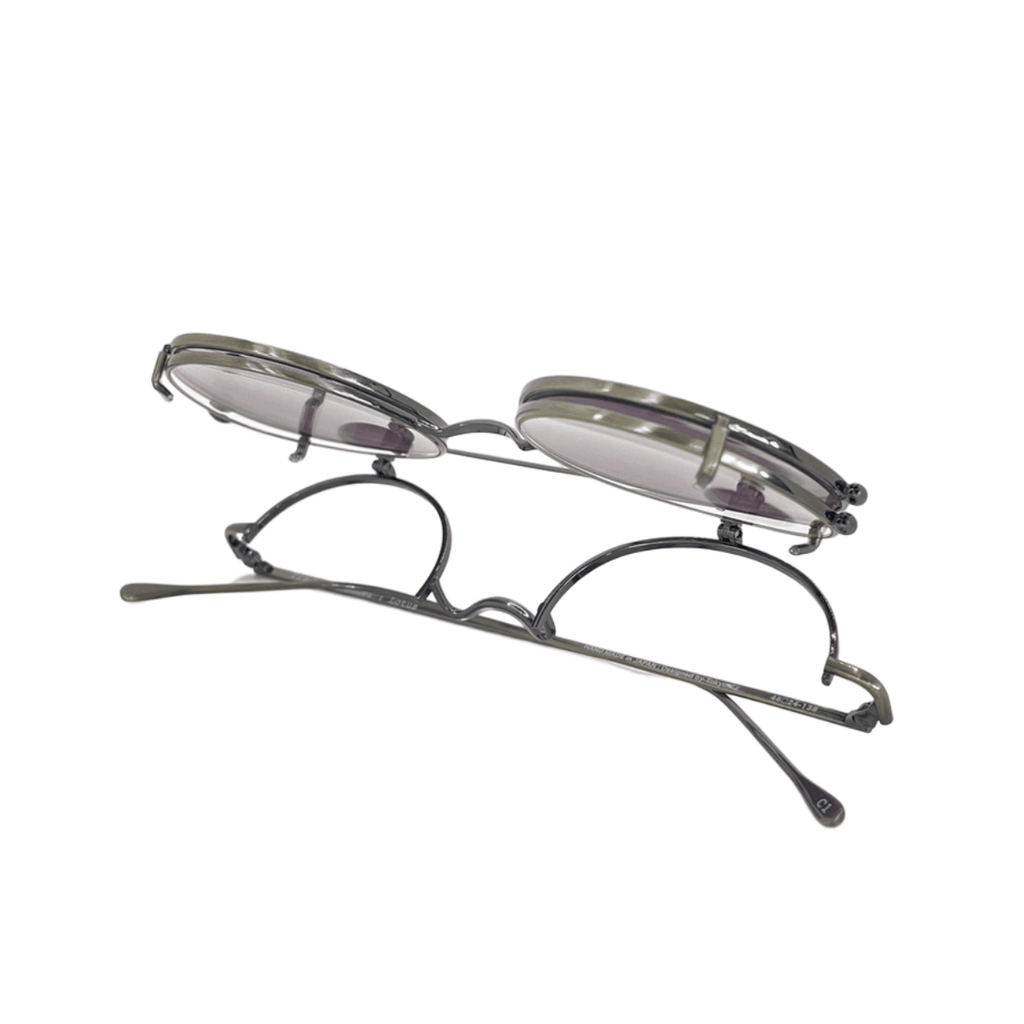 オンラインショップで「在庫切れ」になっている眼鏡・サングラスフレームについてはお問い合わせください